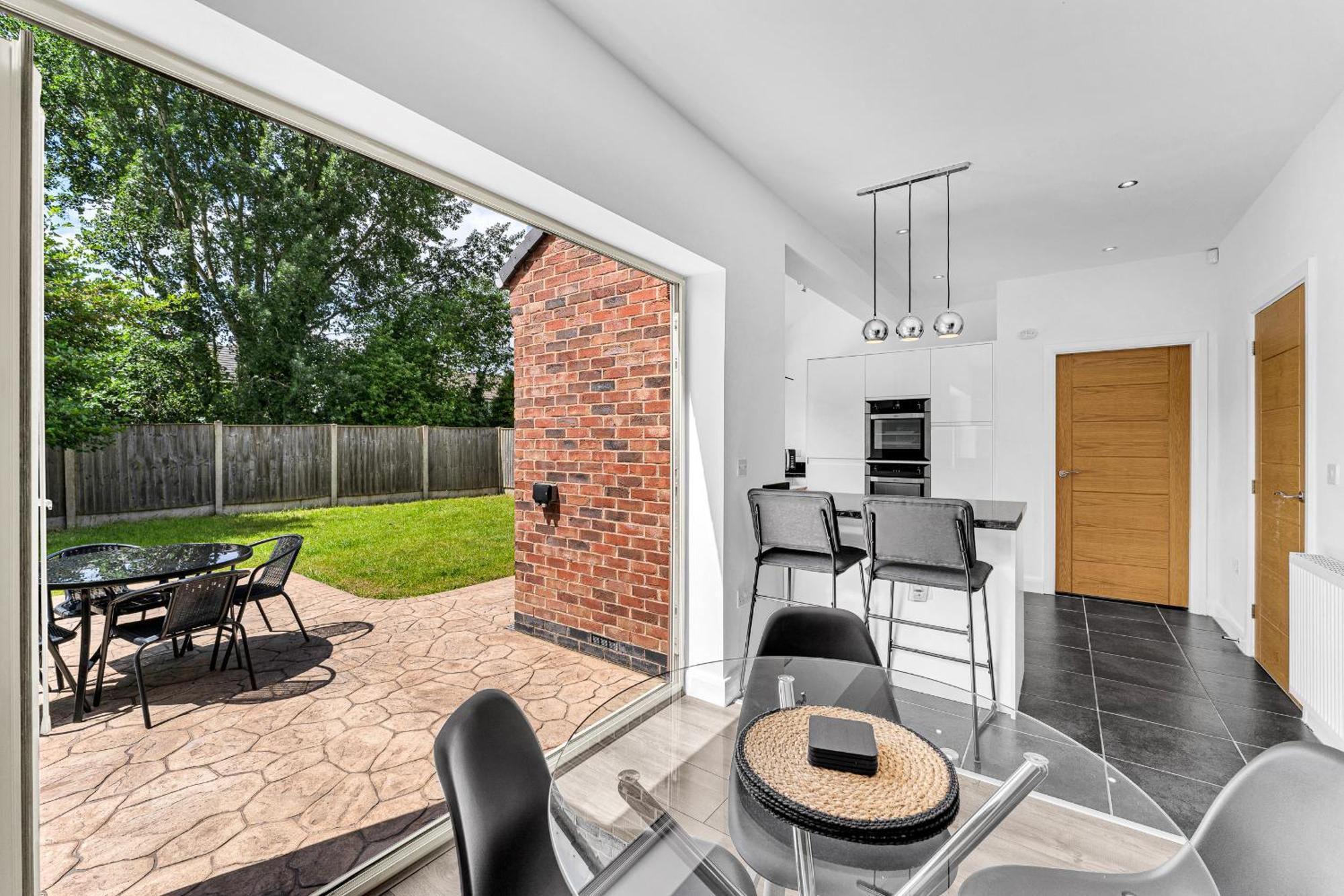 Brook Meadow House, 4 Bed House, Manchester Astley  Eksteriør billede